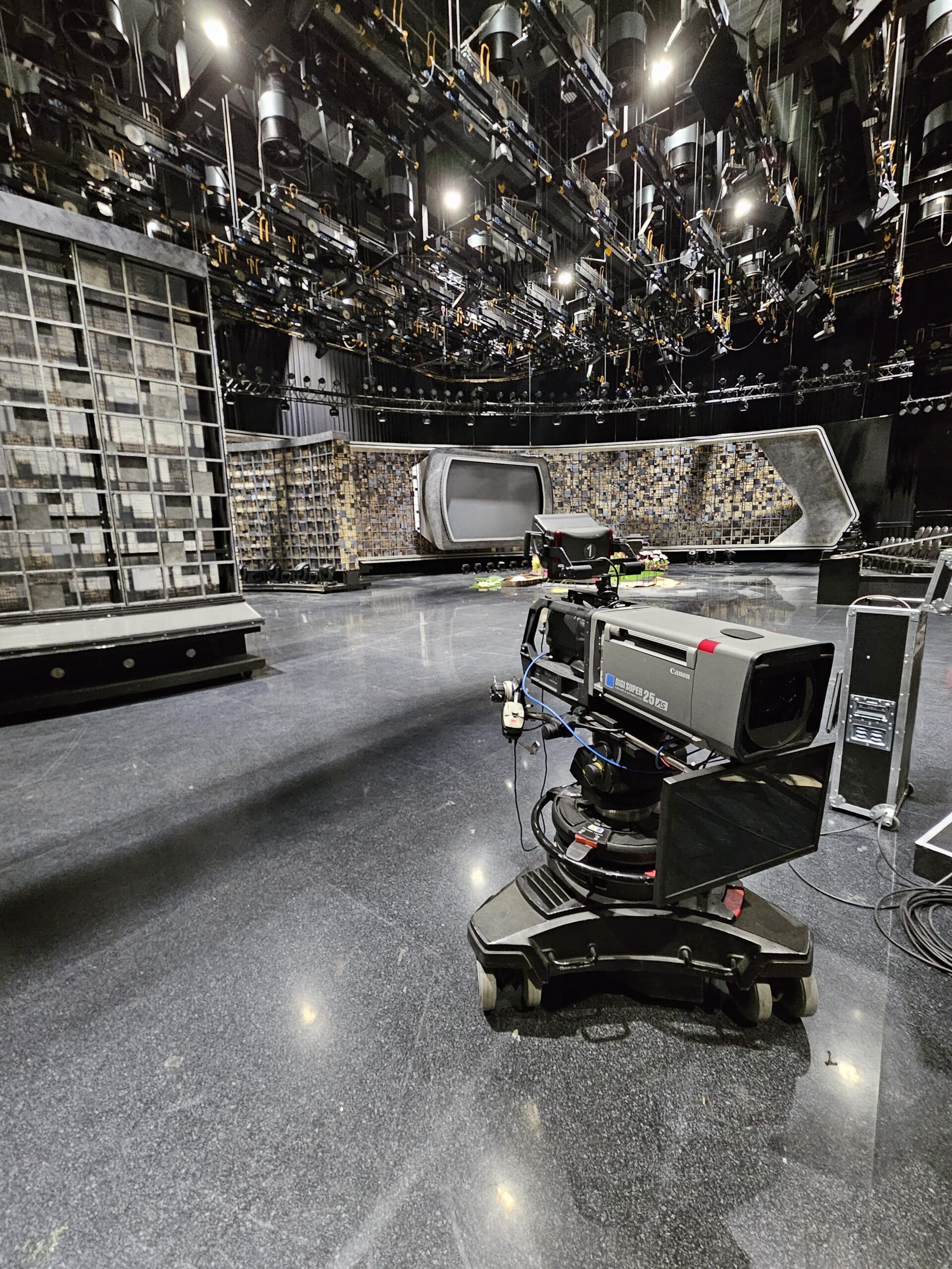 Hinter den Kulissen: Klimamieten mietet Belüftungseinheit für Fernseher